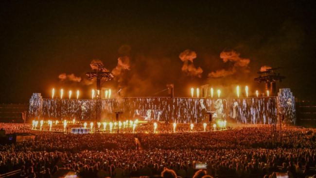 Disguise 助力阿黛爾慕尼黑演出,打造吉尼斯世界紀錄級 LED 盛宴